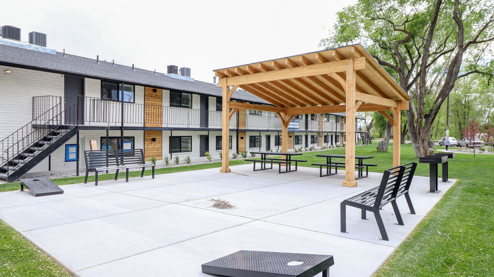 Fully furnished! 2-Bedroom Apartment, Steps from the Provo River Trail! – photo 5