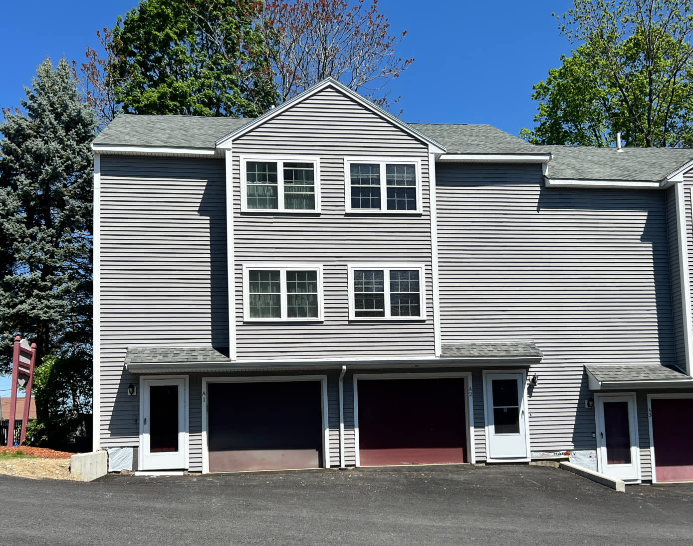 80 Smith St – photo 1