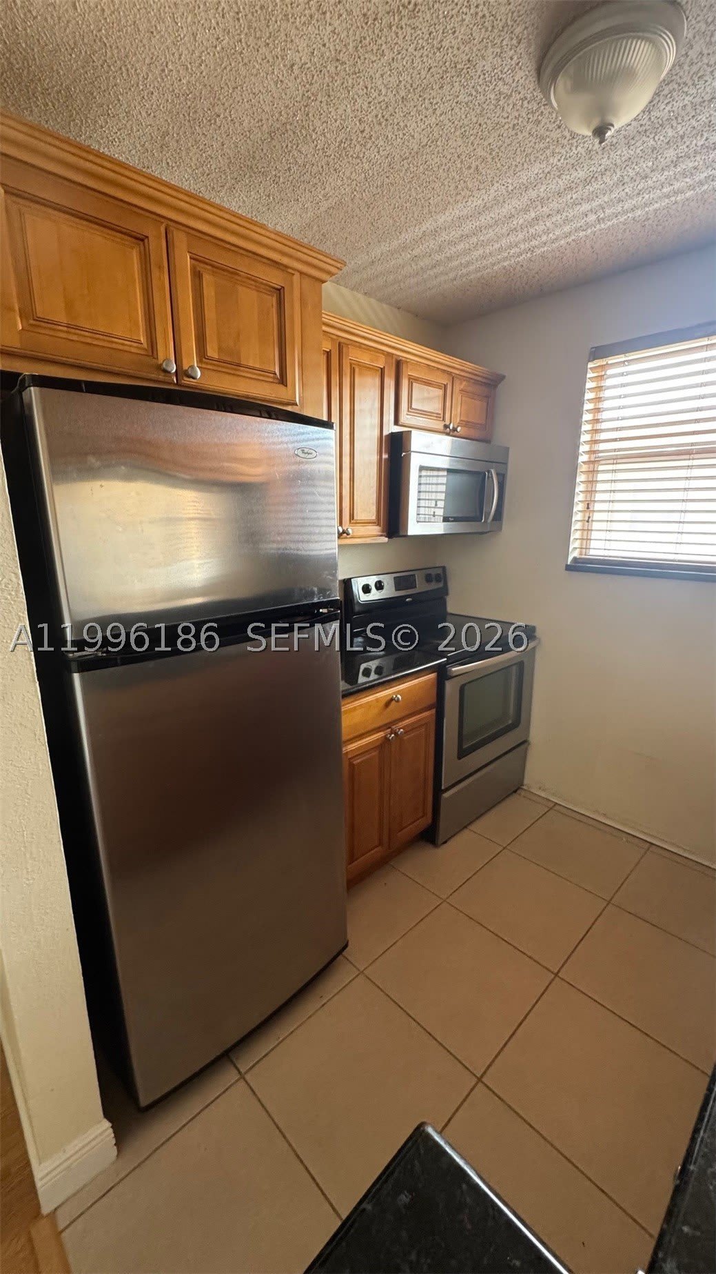 2441 SW 31st Ave – photo 5