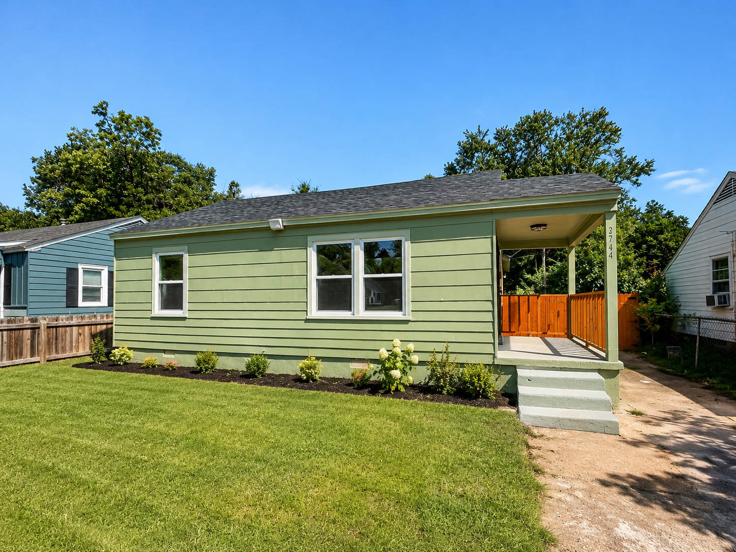3744 Mandalay Drive – photo 1