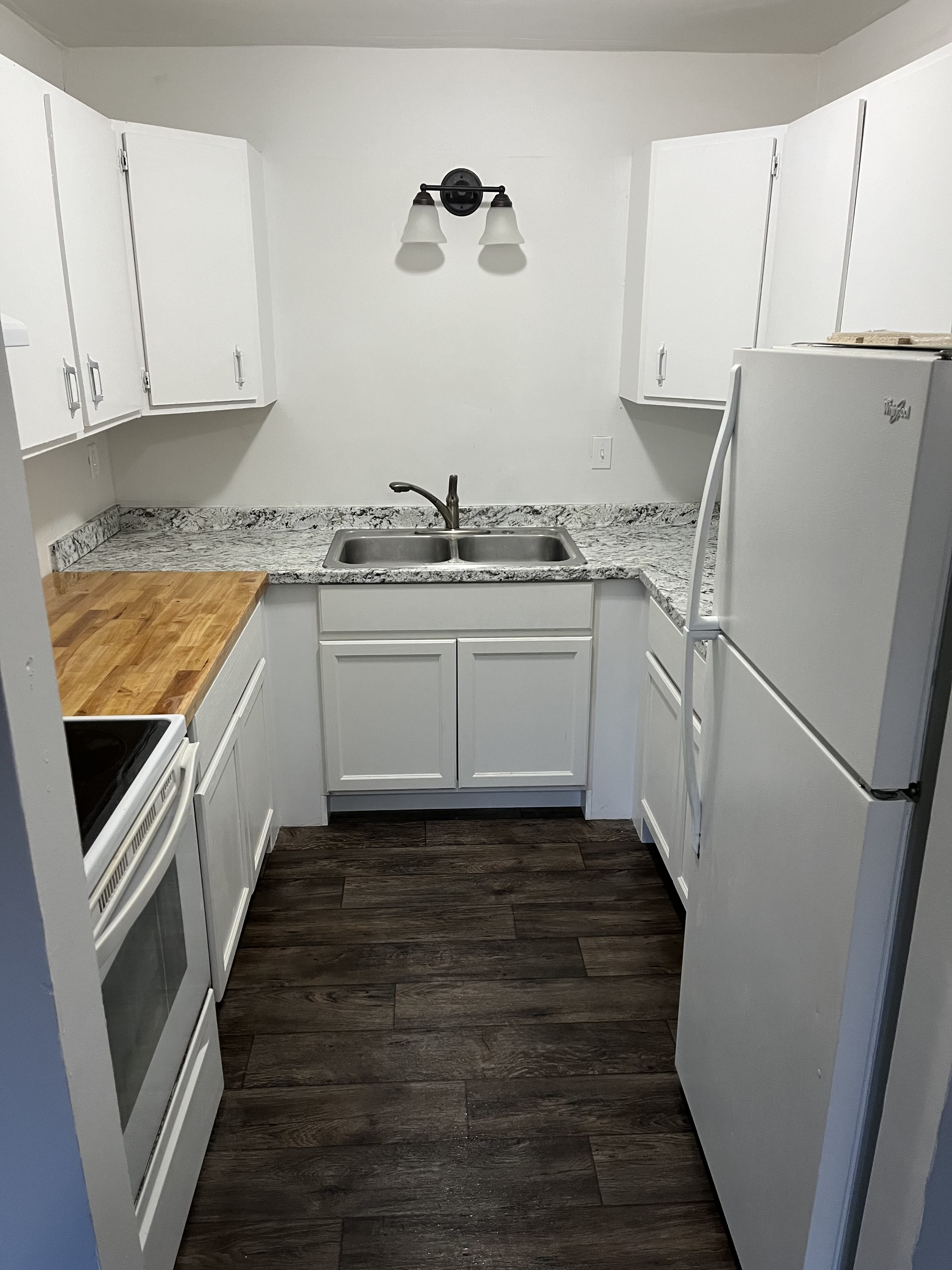 826 Circle Dr – photo 2