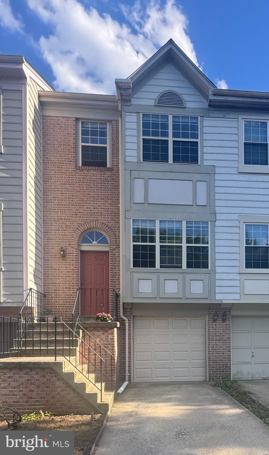 5 MARTINS SQUARE Lane – photo 1