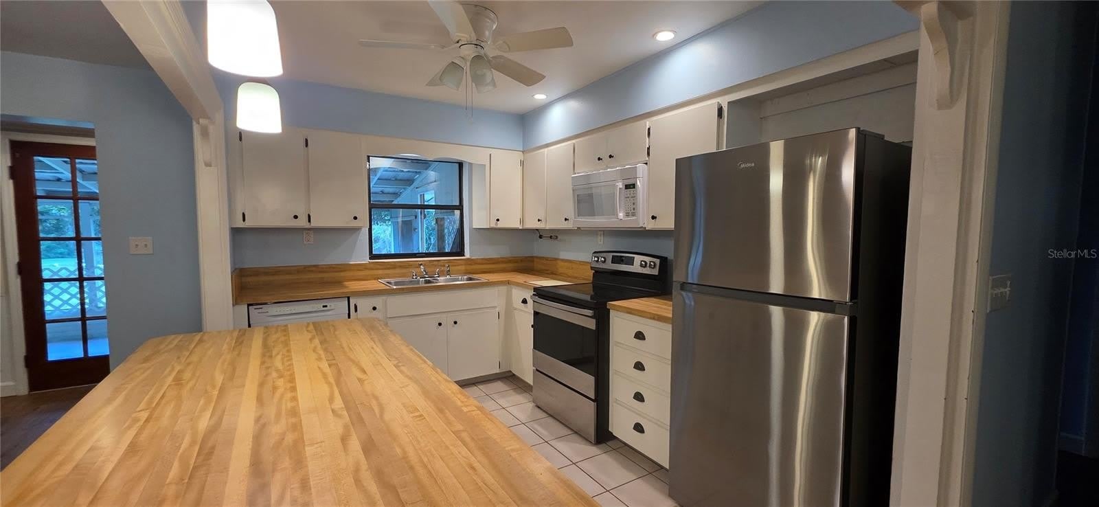 17451 SOUTHSIDE Court – photo 5