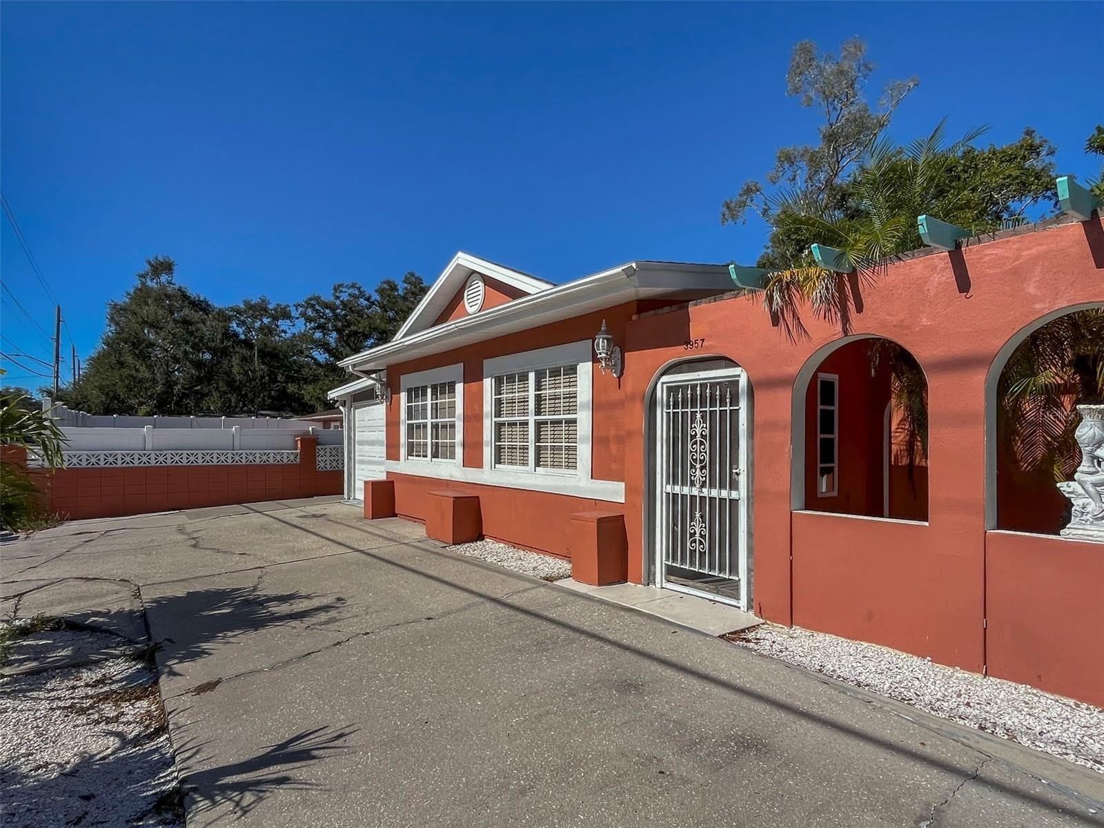 3957 PROCTOR Road – photo 2