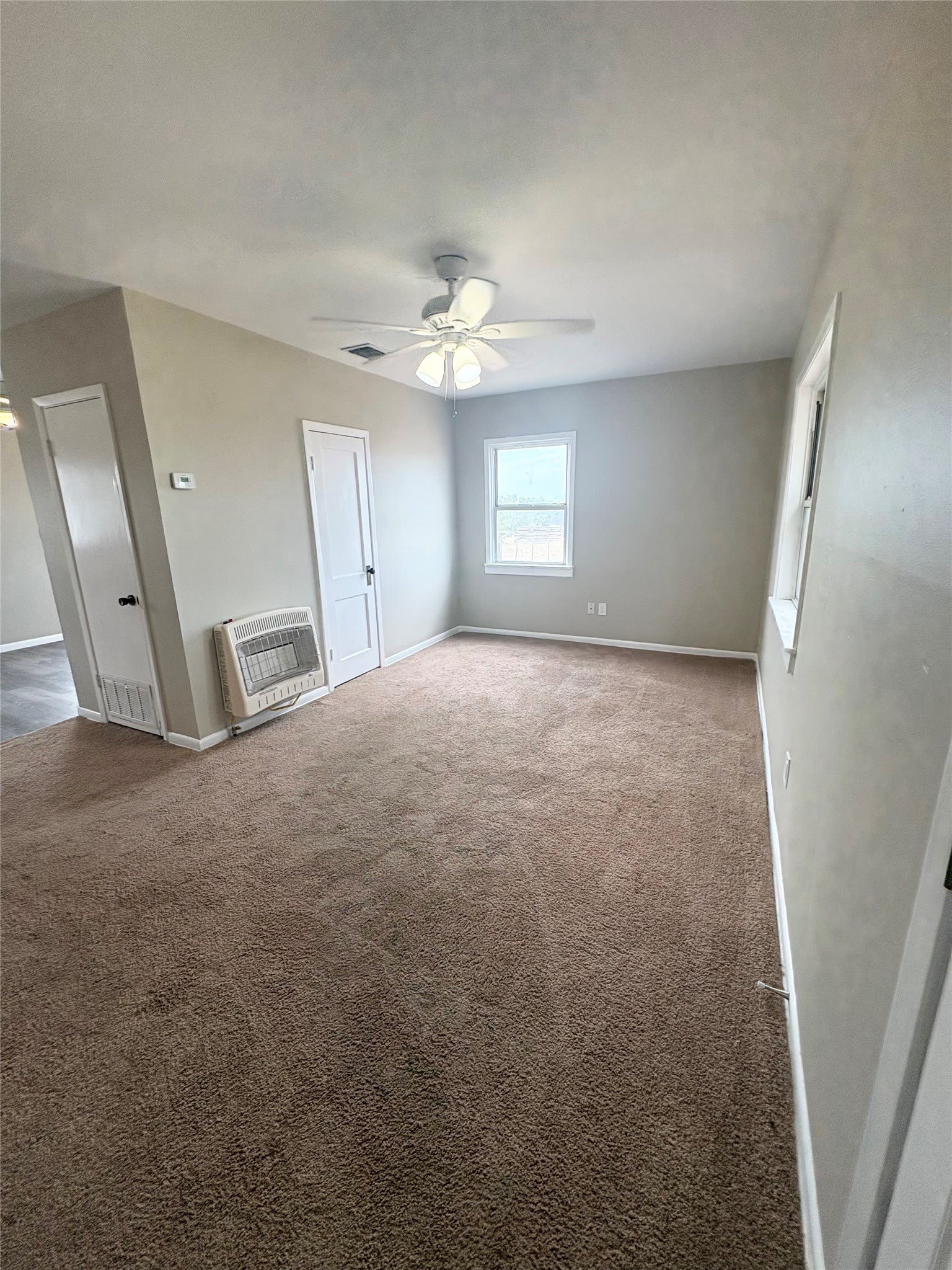 7015 Fm 920 – photo 4