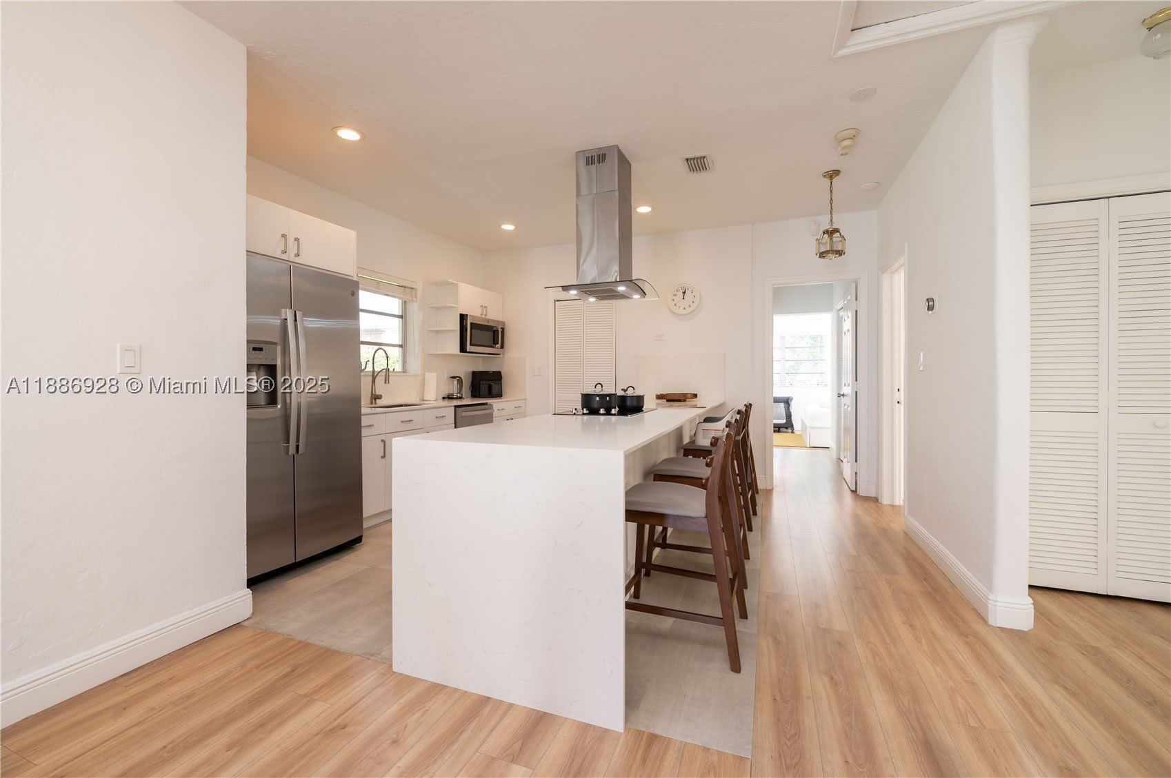 501 SW 24th Rd – photo 3