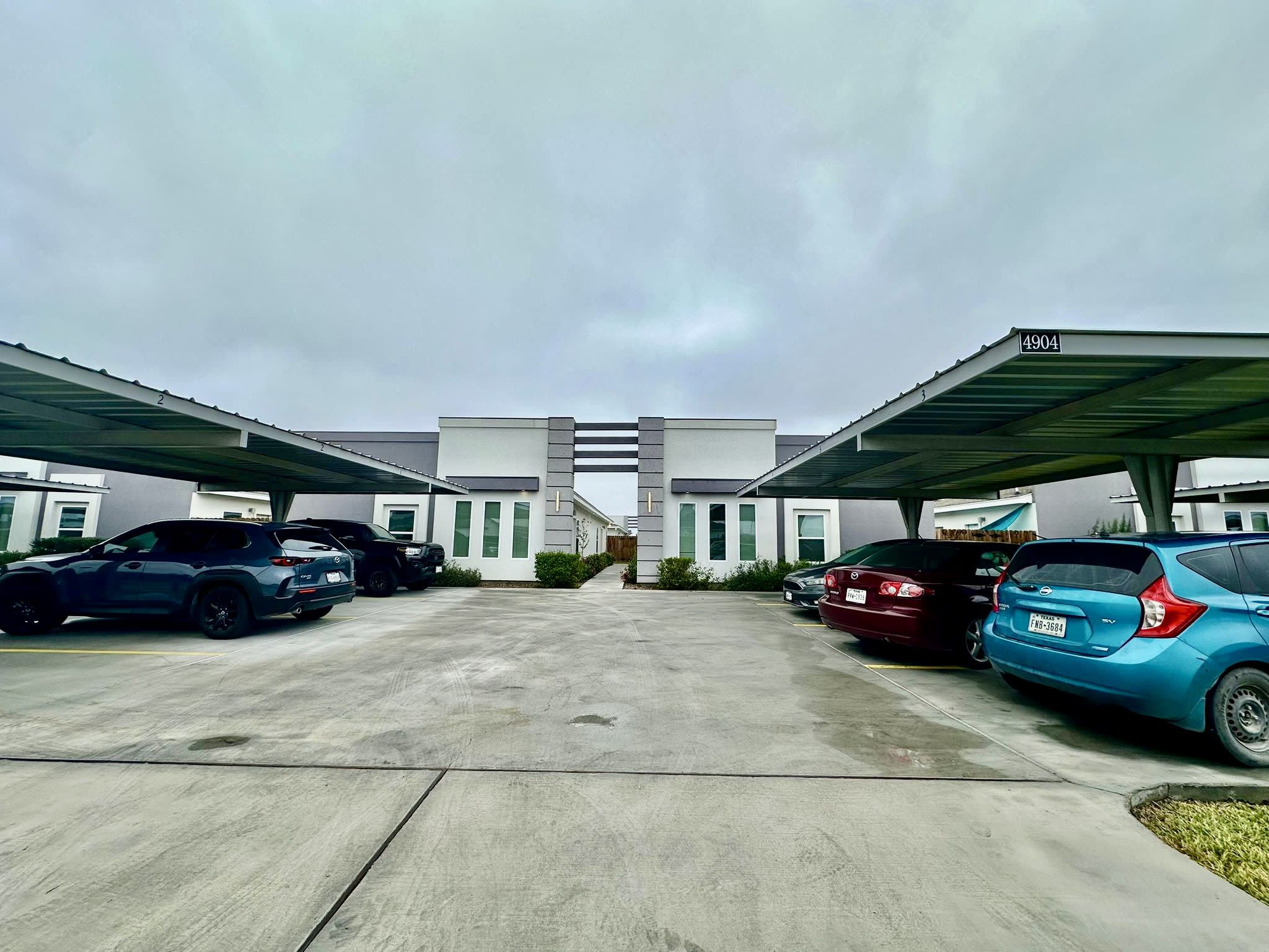 4904 N Crown Point – photo 1