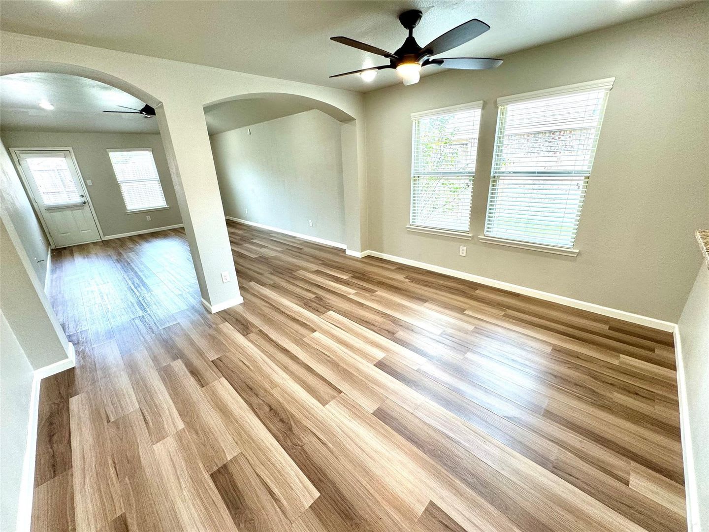 1812 Arbordale Way – photo 4