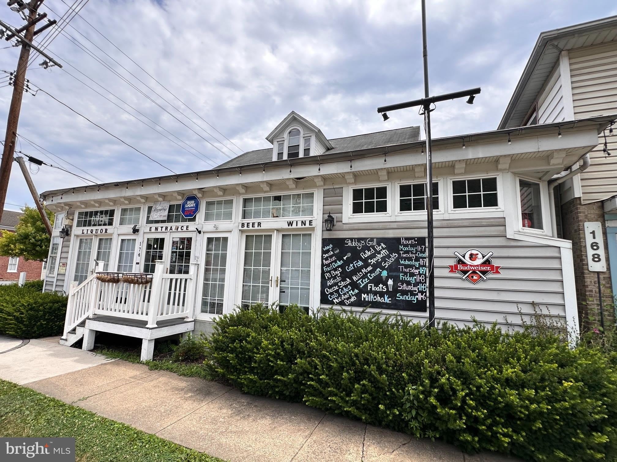 174 N WASHINGTON Street – photo 4