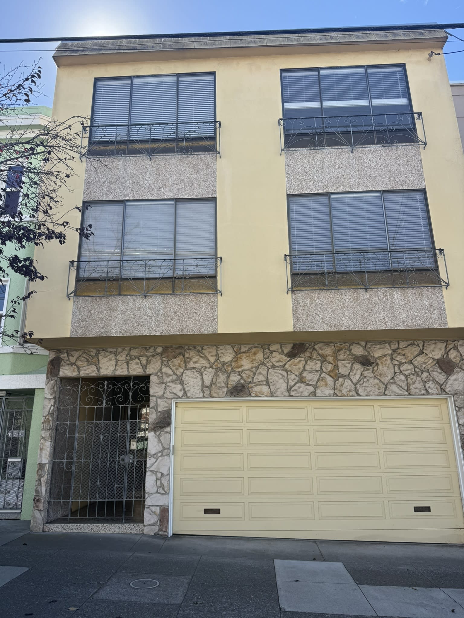 467 21st Avenue – photo 1