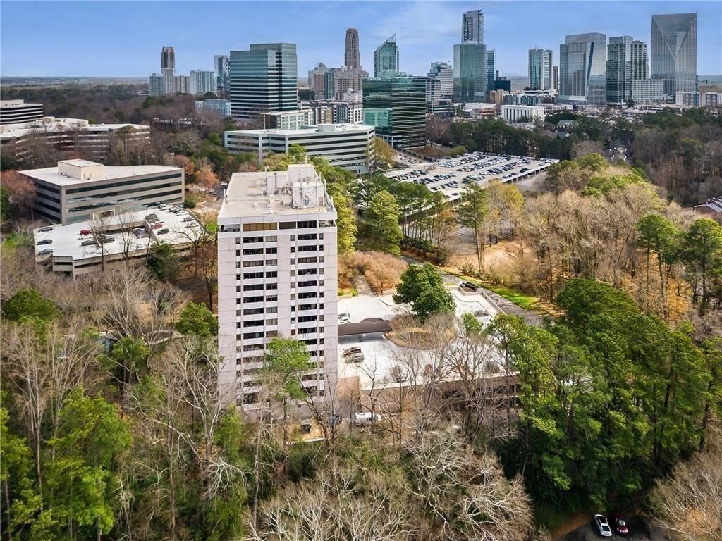 3530 Piedmont Road Ne – photo 1