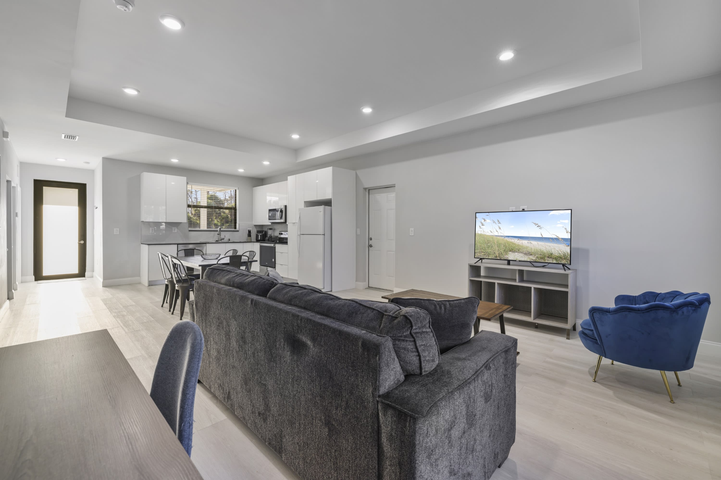 622 Windermere Drive – photo 5