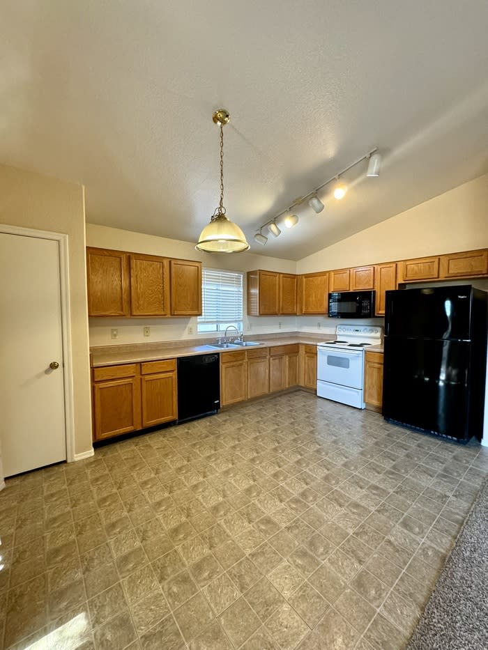 6064 South Nantac Rim Drive – photo 5