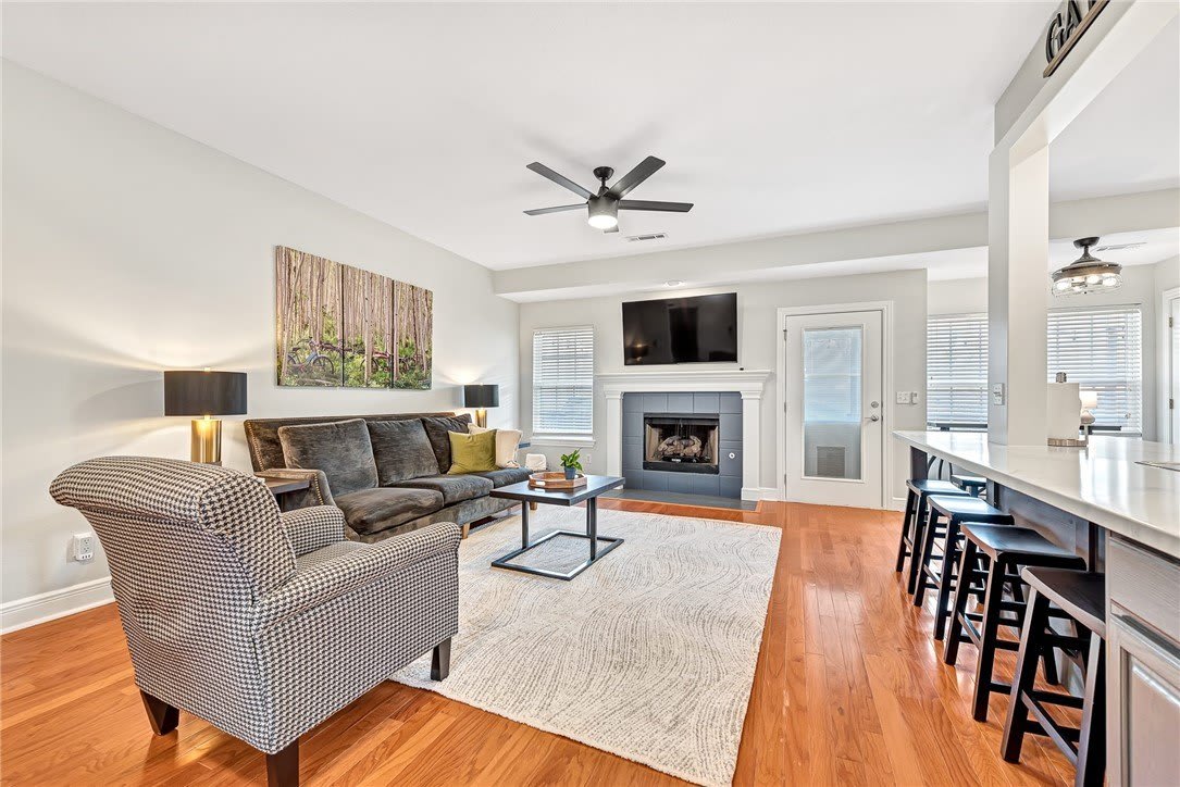 701 SW Maidstone Avenue – photo 2