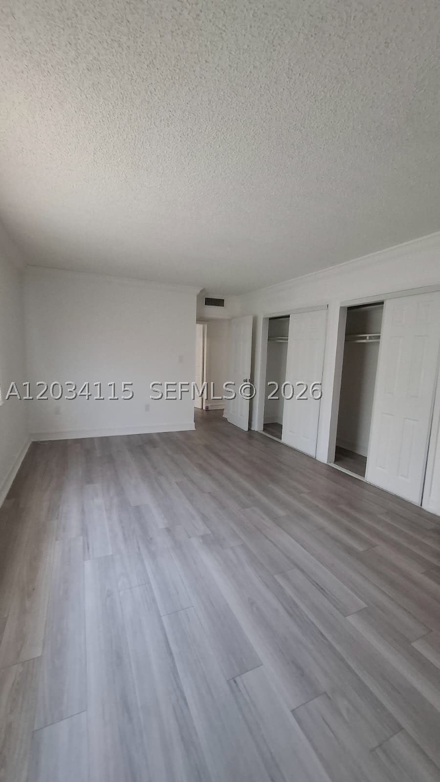 6940 Miami Gardens Dr – photo 5