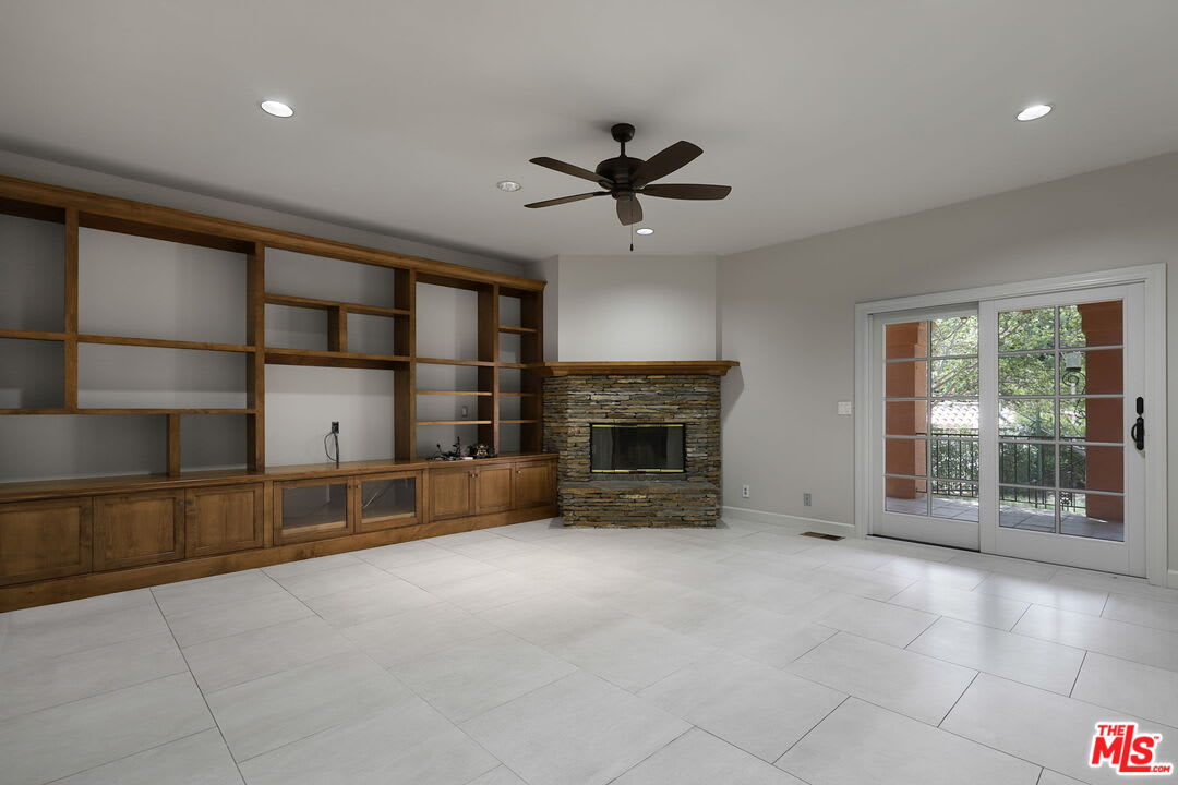 1229 North Geneva Street – photo 2