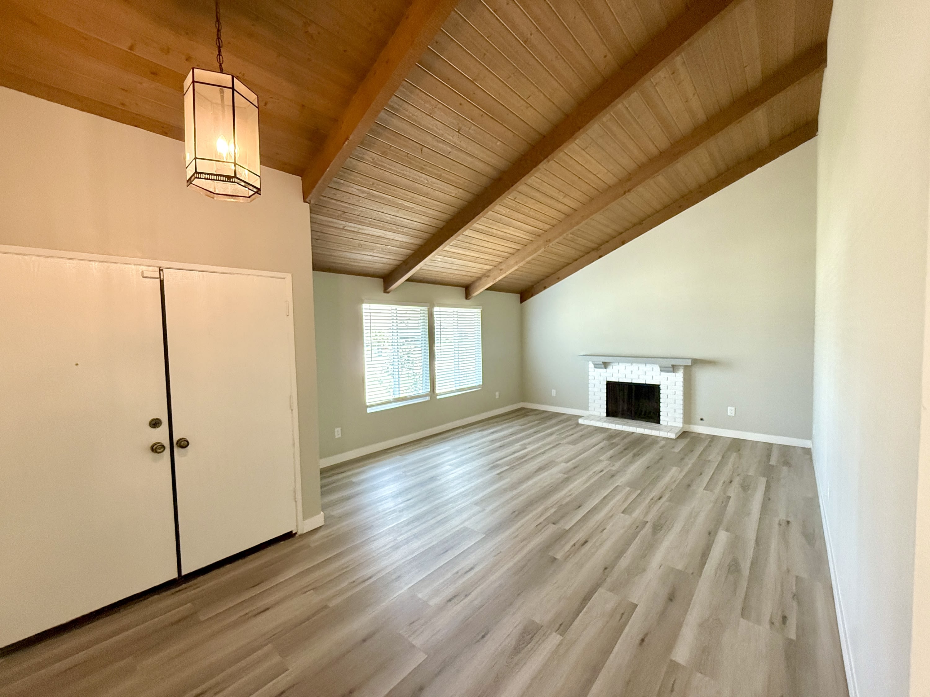 2382 Carlsbad Circle – photo 5