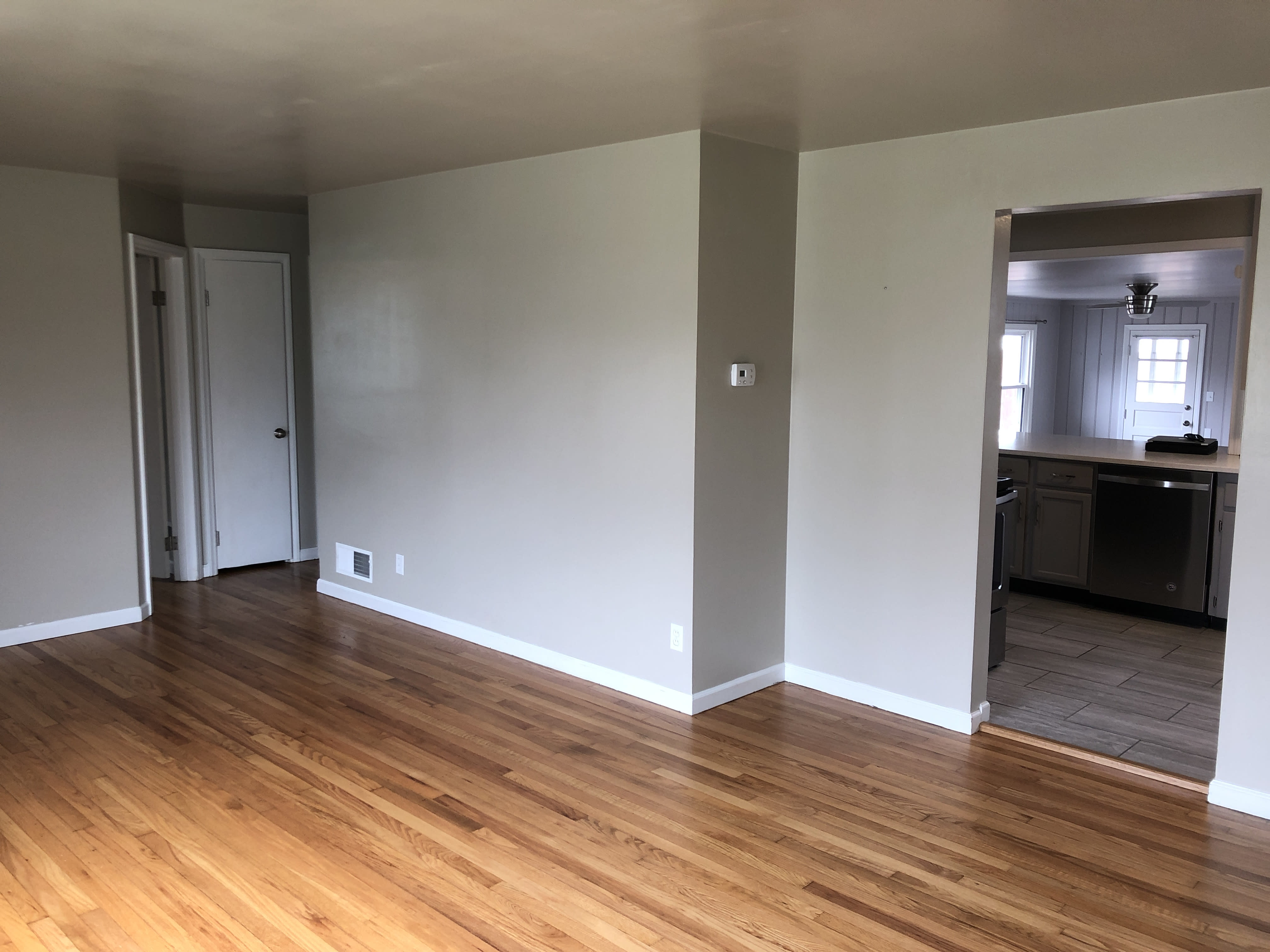 903 Kingsley Ave – photo 4