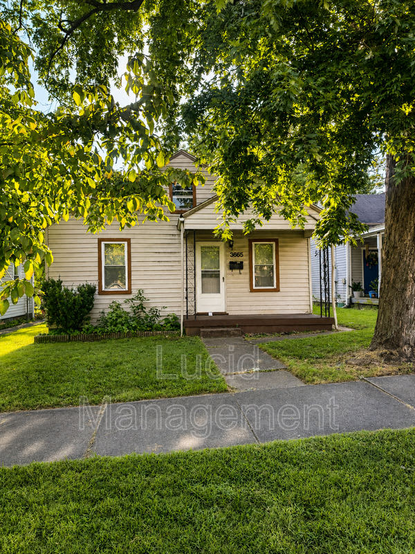 3665 Parthenia Avenue – photo 1