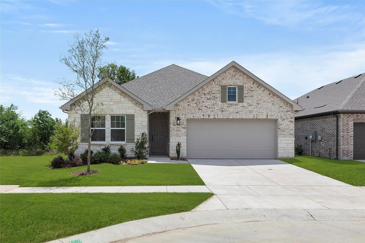 2121 Williams Road – photo 1
