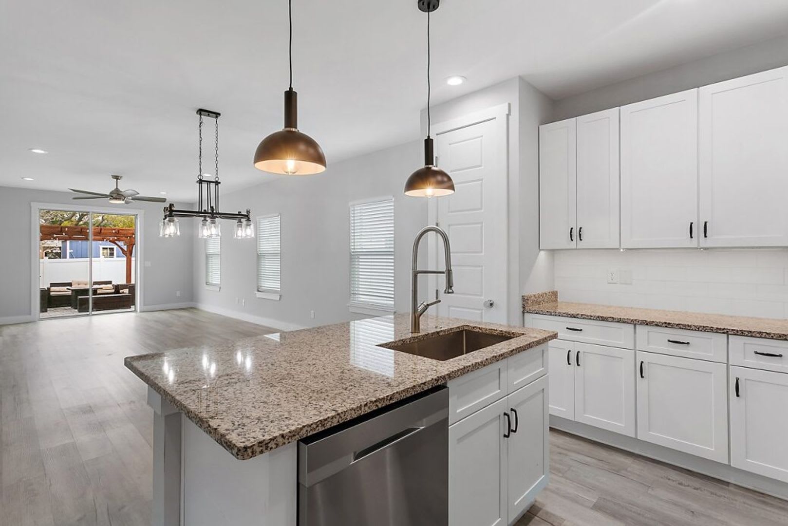 Welcome to coastal living at its finest! – photo 5