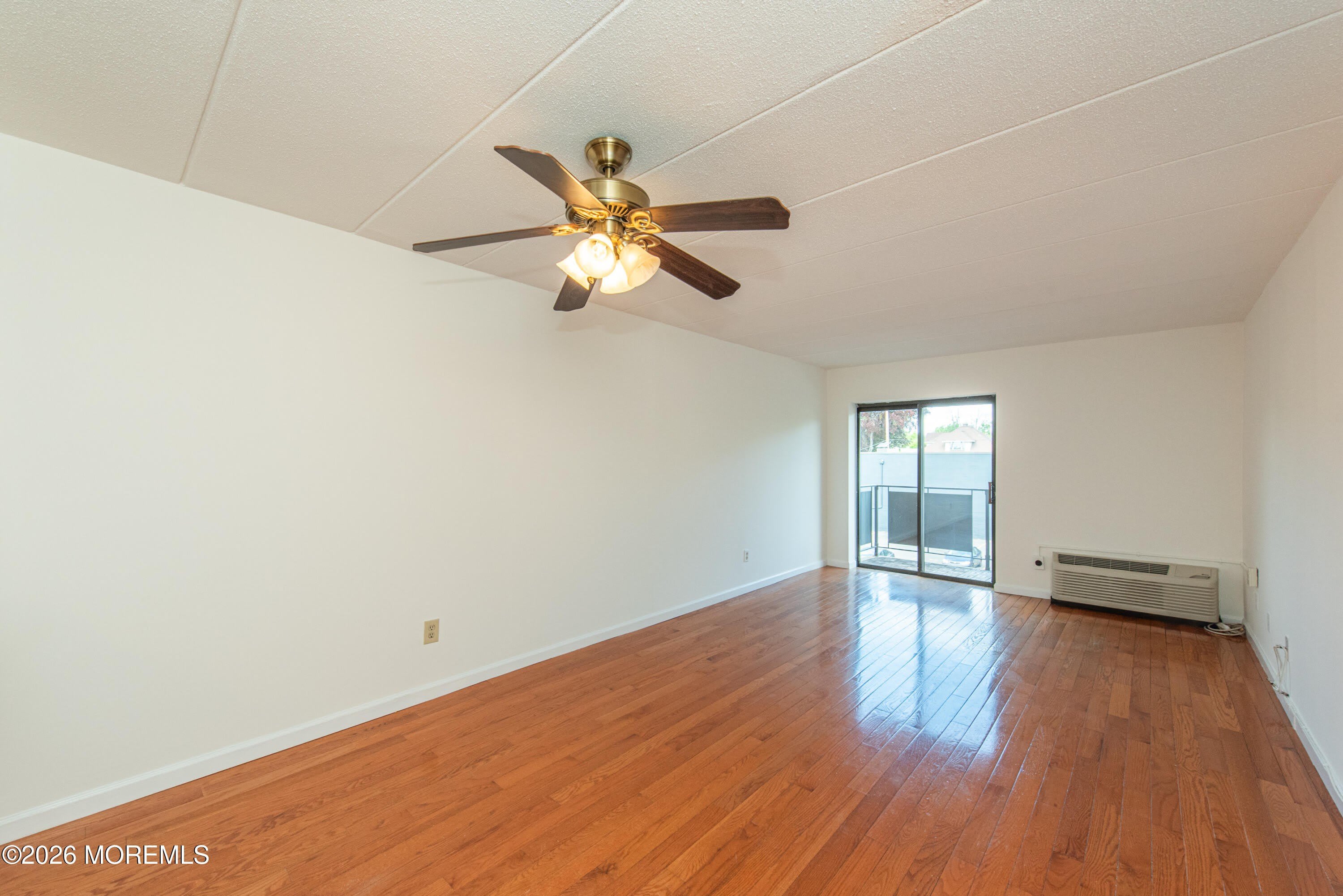 5 Linden Street – photo 3