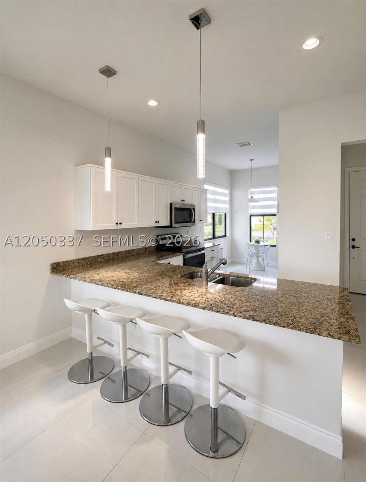 5487 CASSIDY LN – photo 4