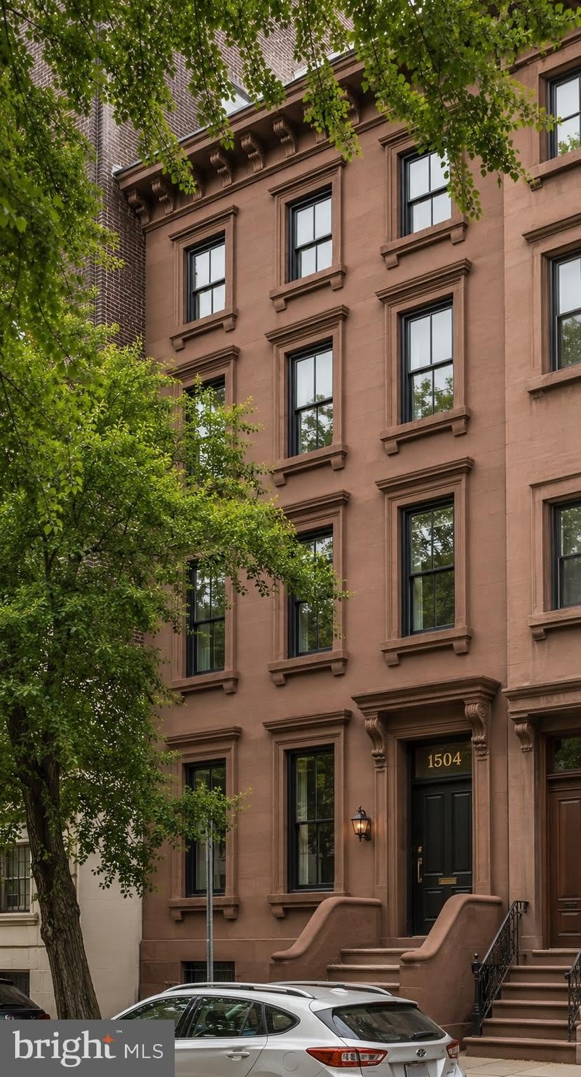 1504 PINE Street – photo 1