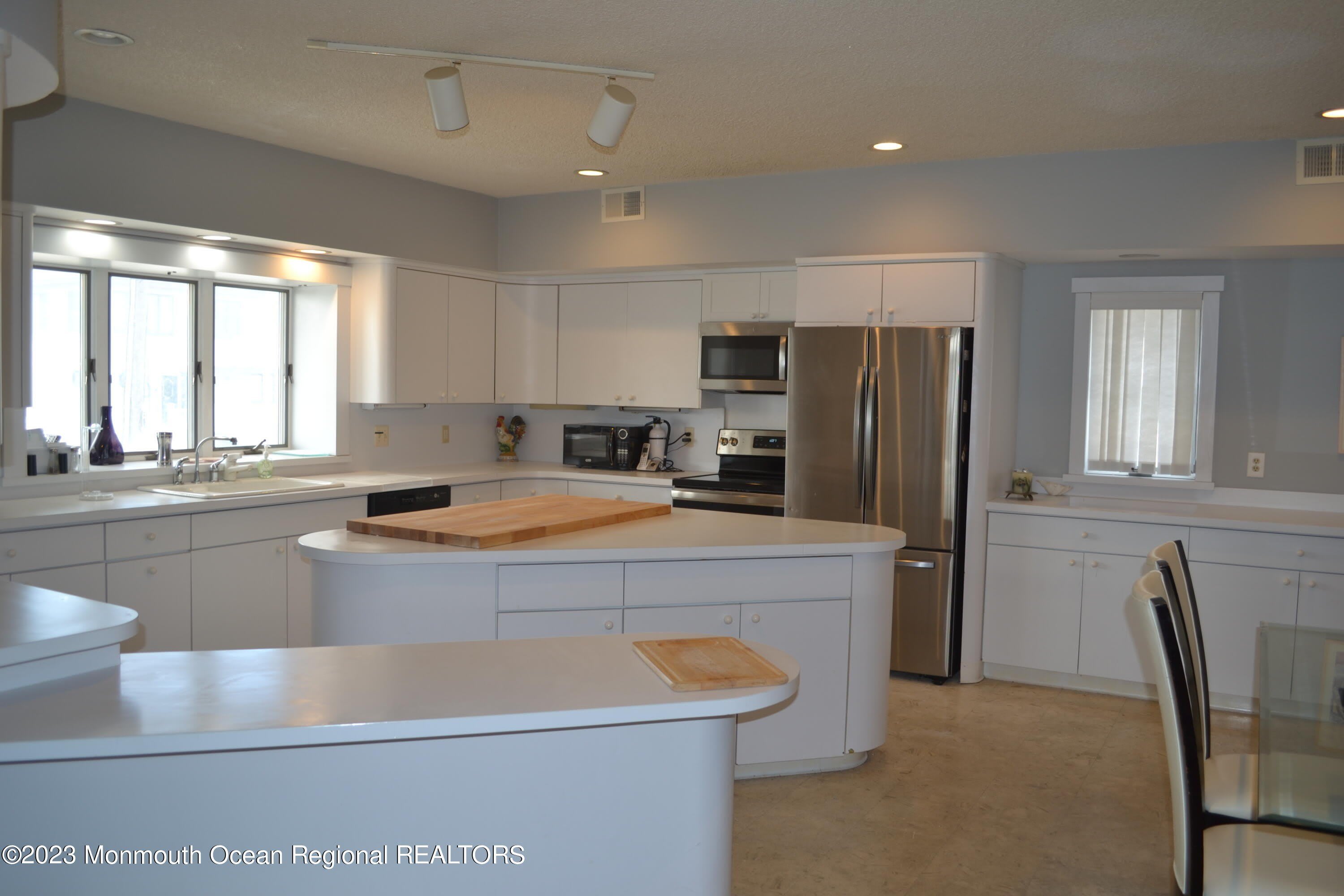 106 Oceanfront – photo 5