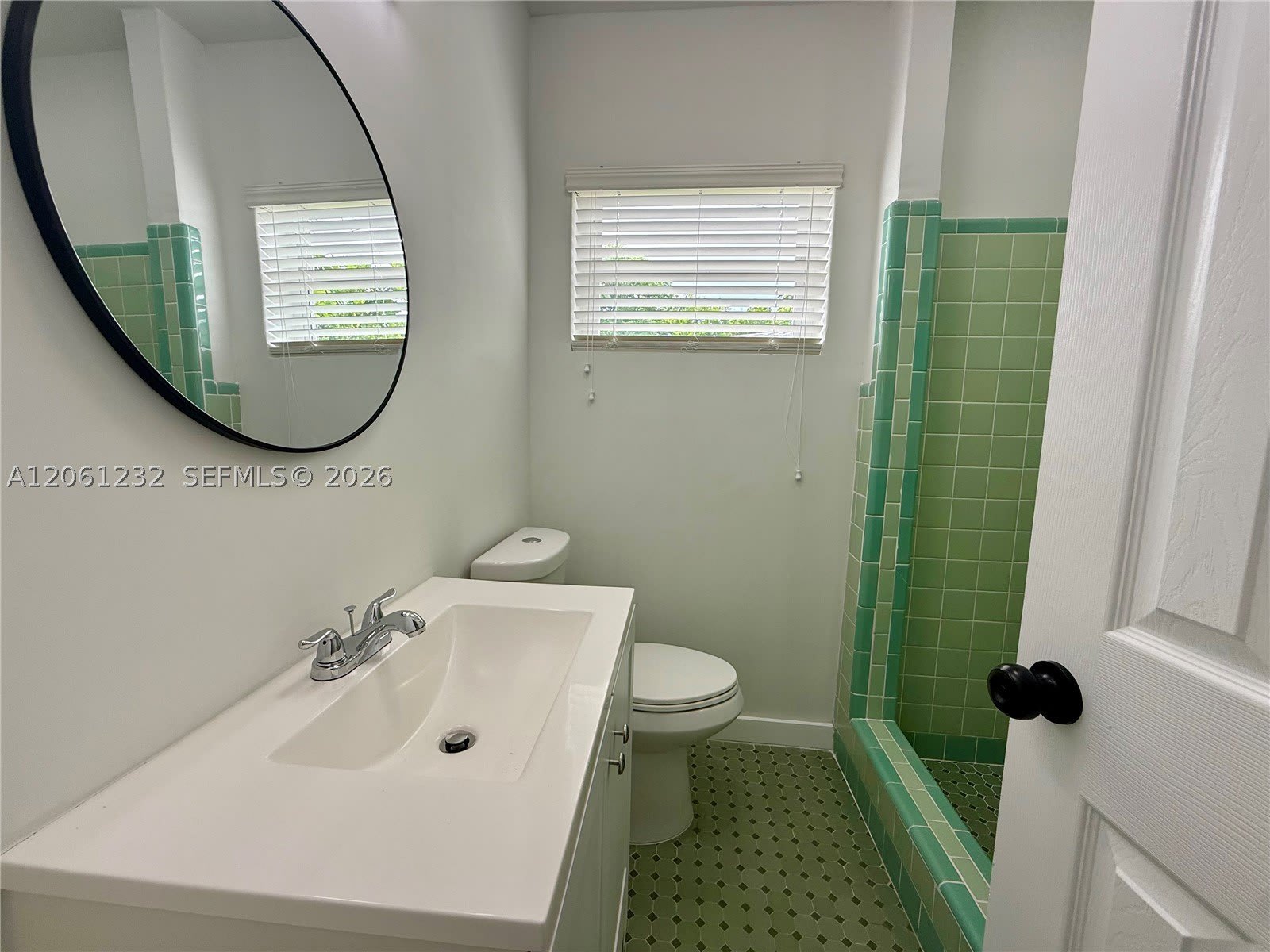 2215 Madison St – photo 5