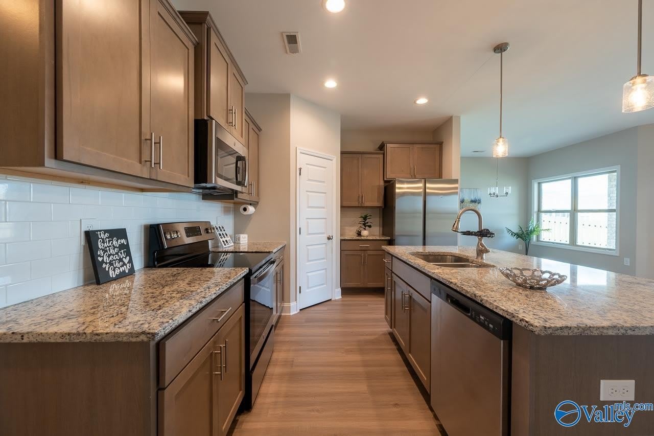 106 Elaina Grey Court – photo 5