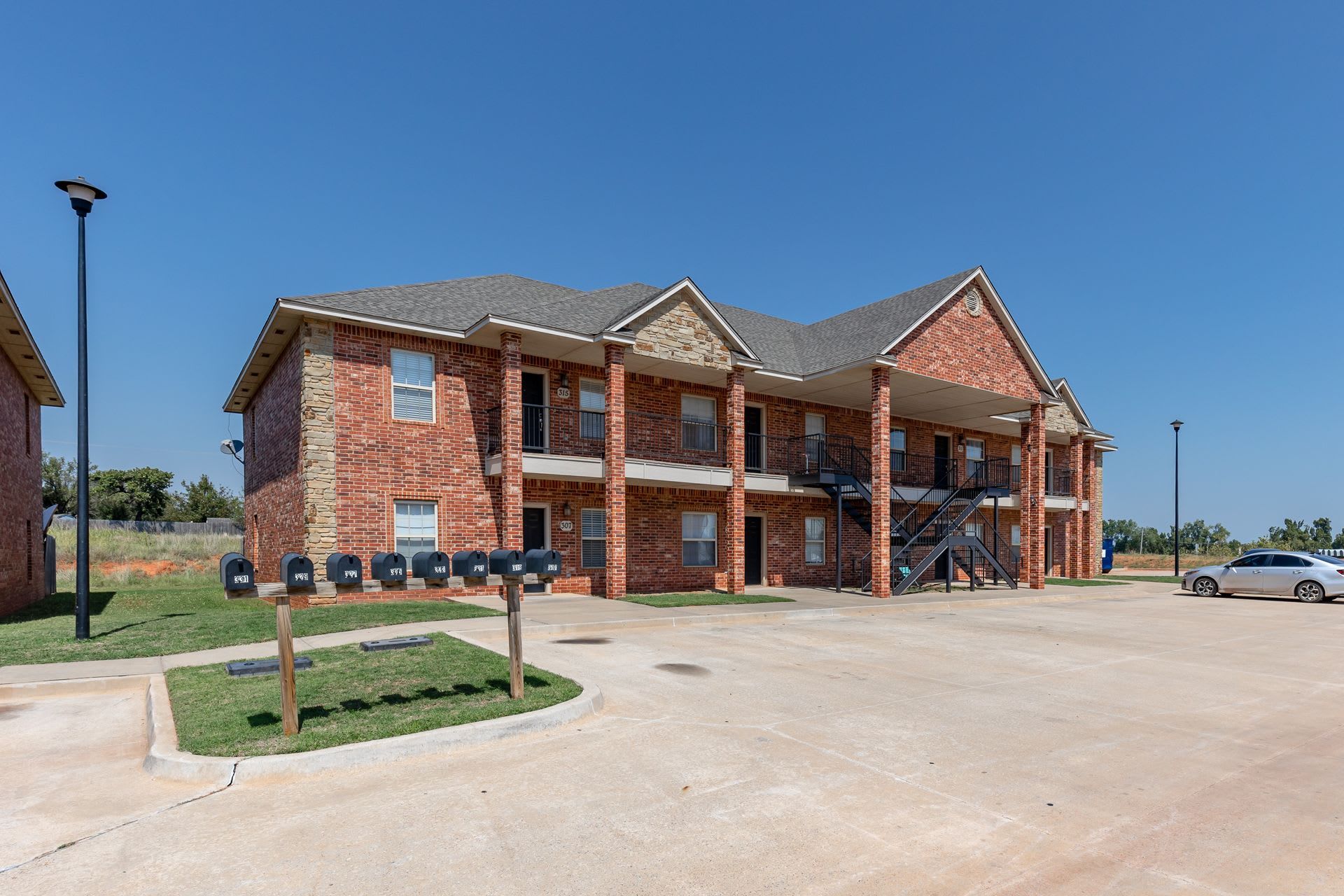 Walnut Creek Apartment Homes – photo 1