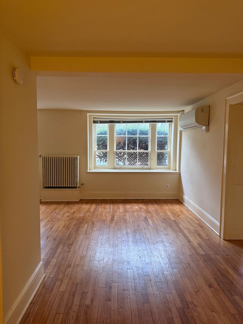 Charming Apartment On Church St – photo 5
