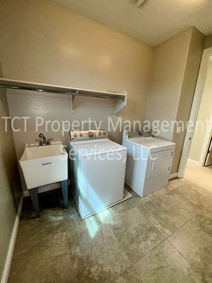 9736 East Theia Drive – photo 1