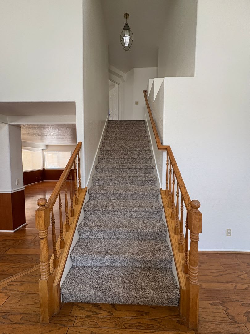 5 Bedroom 2 Story Spacious Victorville Home Near Mall – photo 5