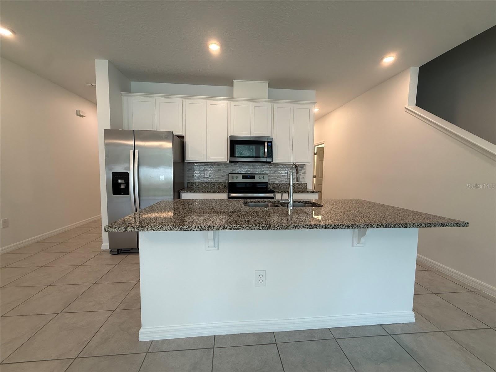 15025 WILLOW ARBOR Circle – photo 4