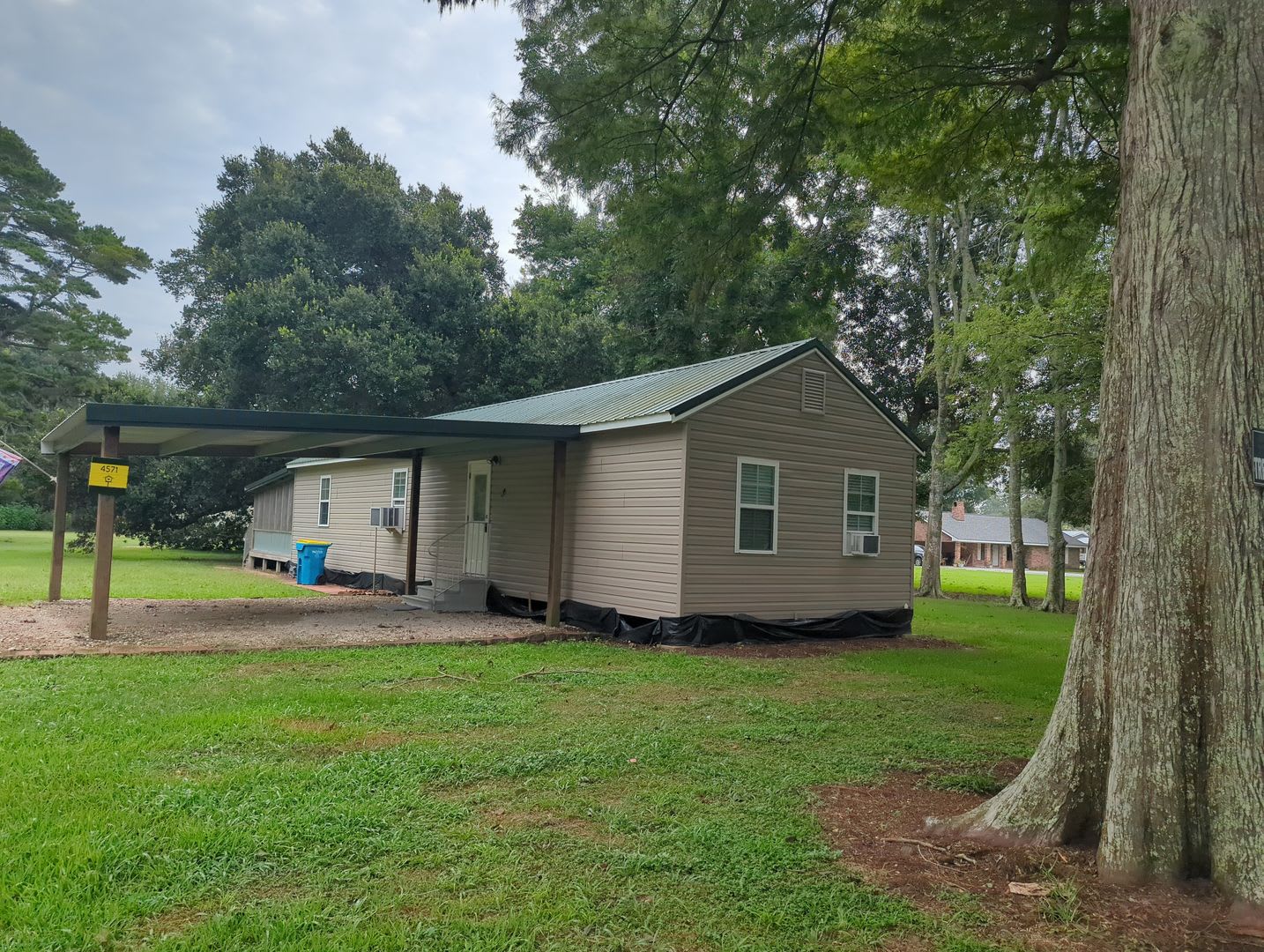 1 Bed 1 Bath St Martinville – photo 1