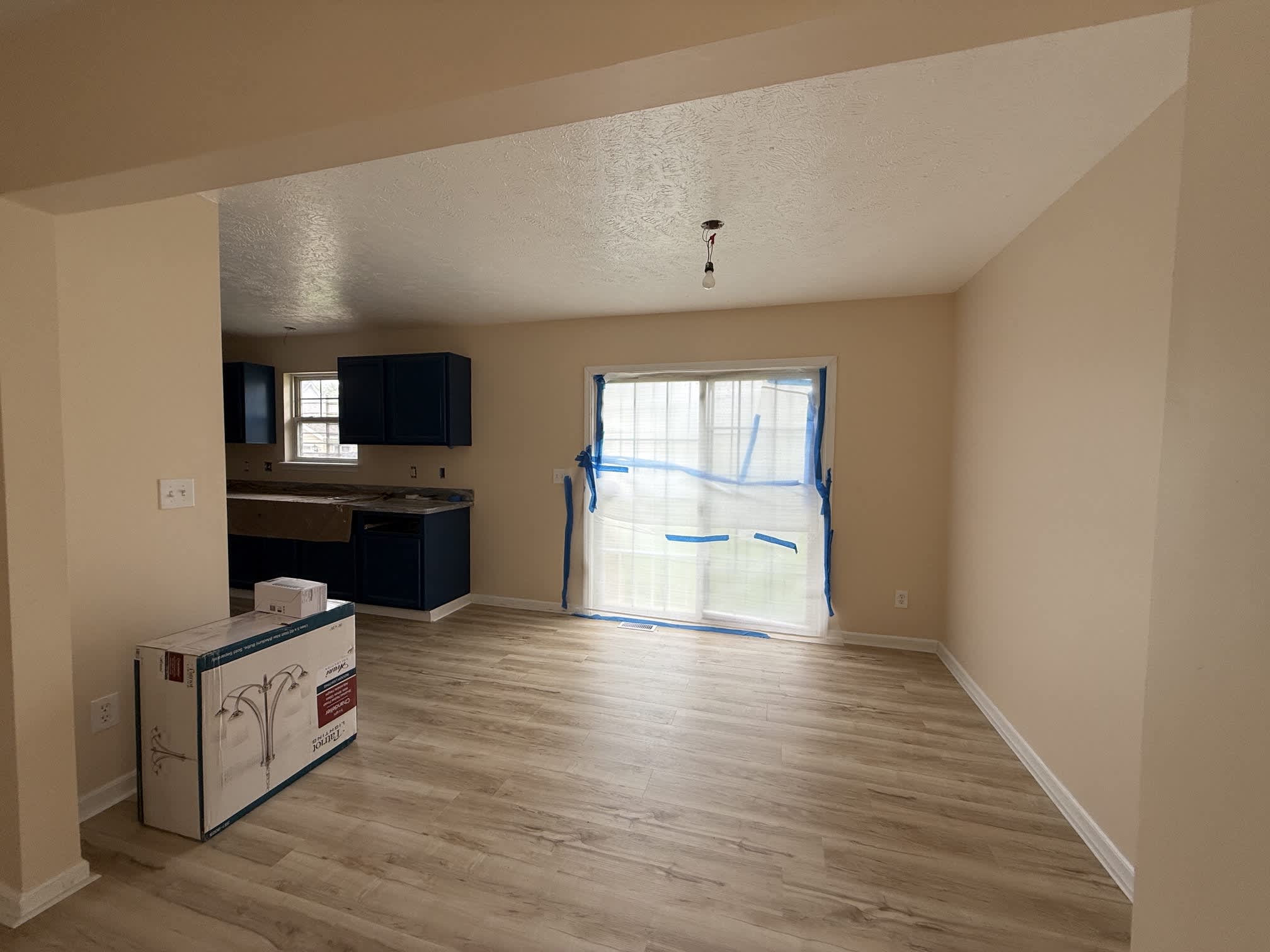 6523 Scovill Ave – photo 2