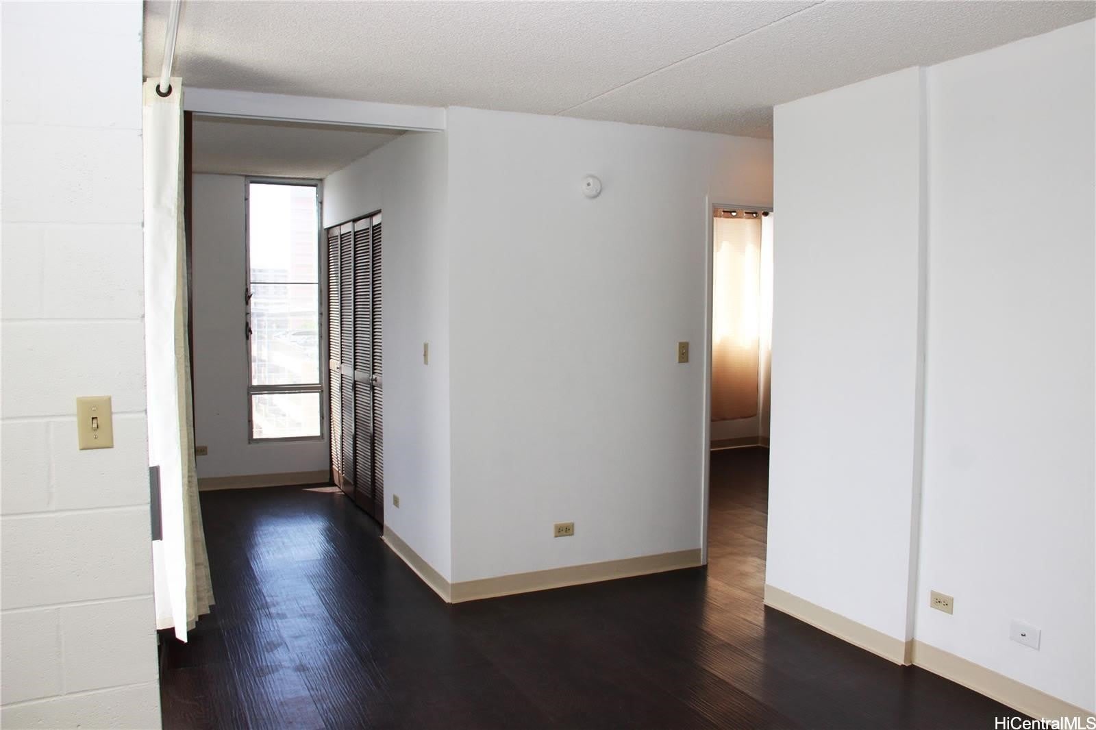 1624 Dole Street – photo 3
