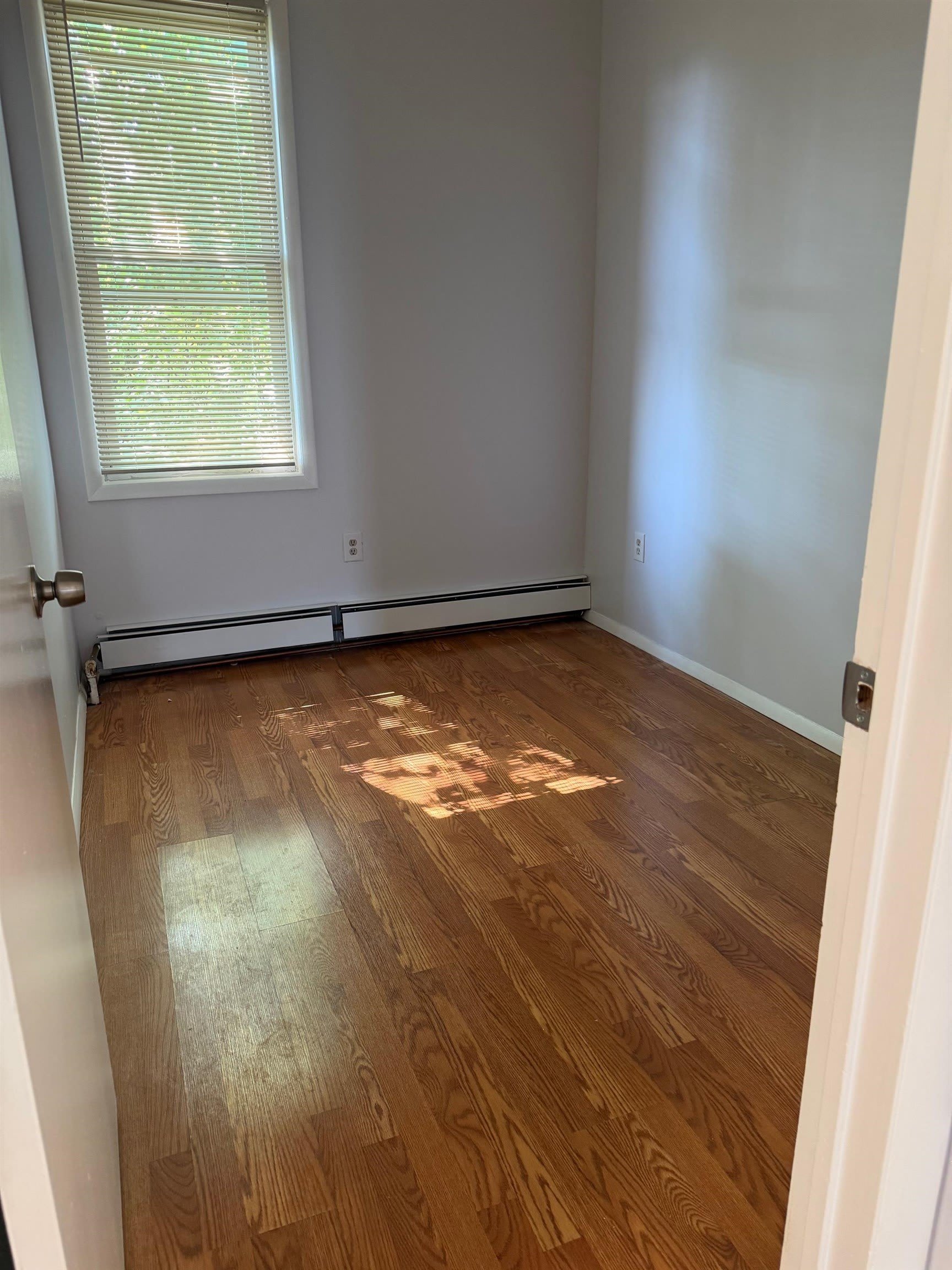 756 IRVING PL – photo 2