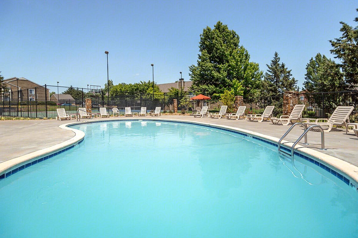 Rosehill Pointe Apartments – photo 1