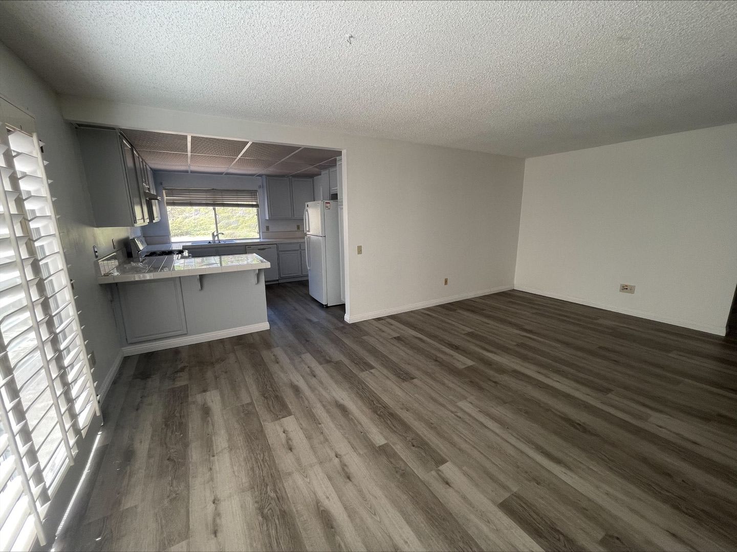 Riverside Corner Home On A Cul De Sac – photo 4