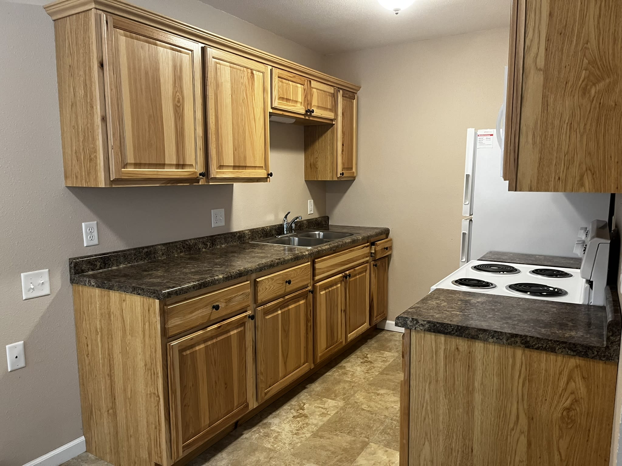 503 West Elm Drive – photo 1
