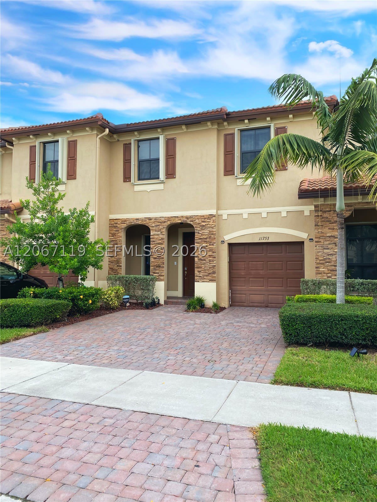 11753 Sw 238Th St – photo 1