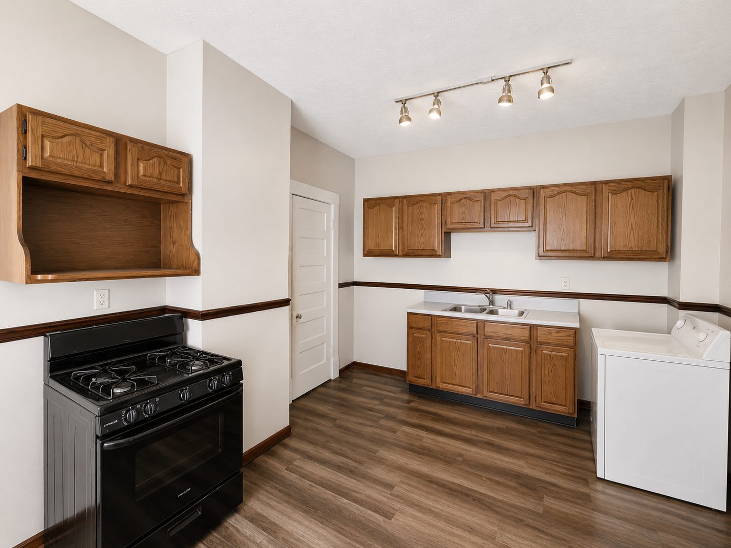 Two Bedroom House – photo 4