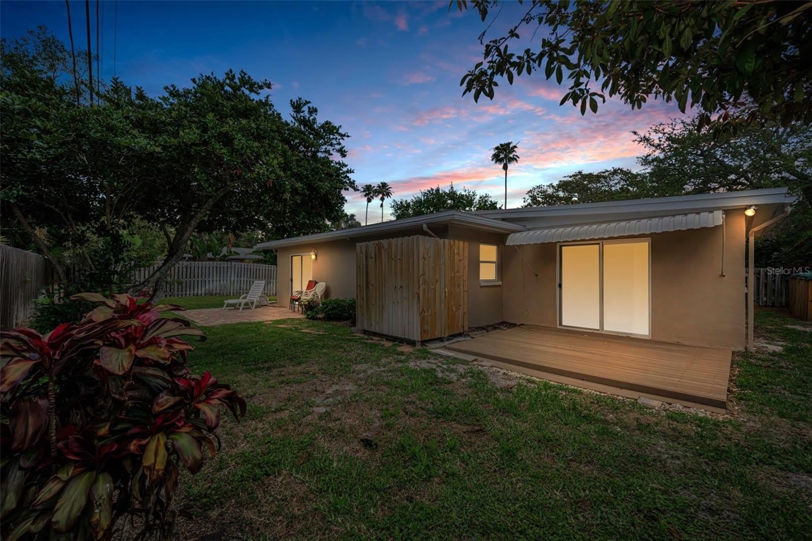253 PARK Circle S – photo 2