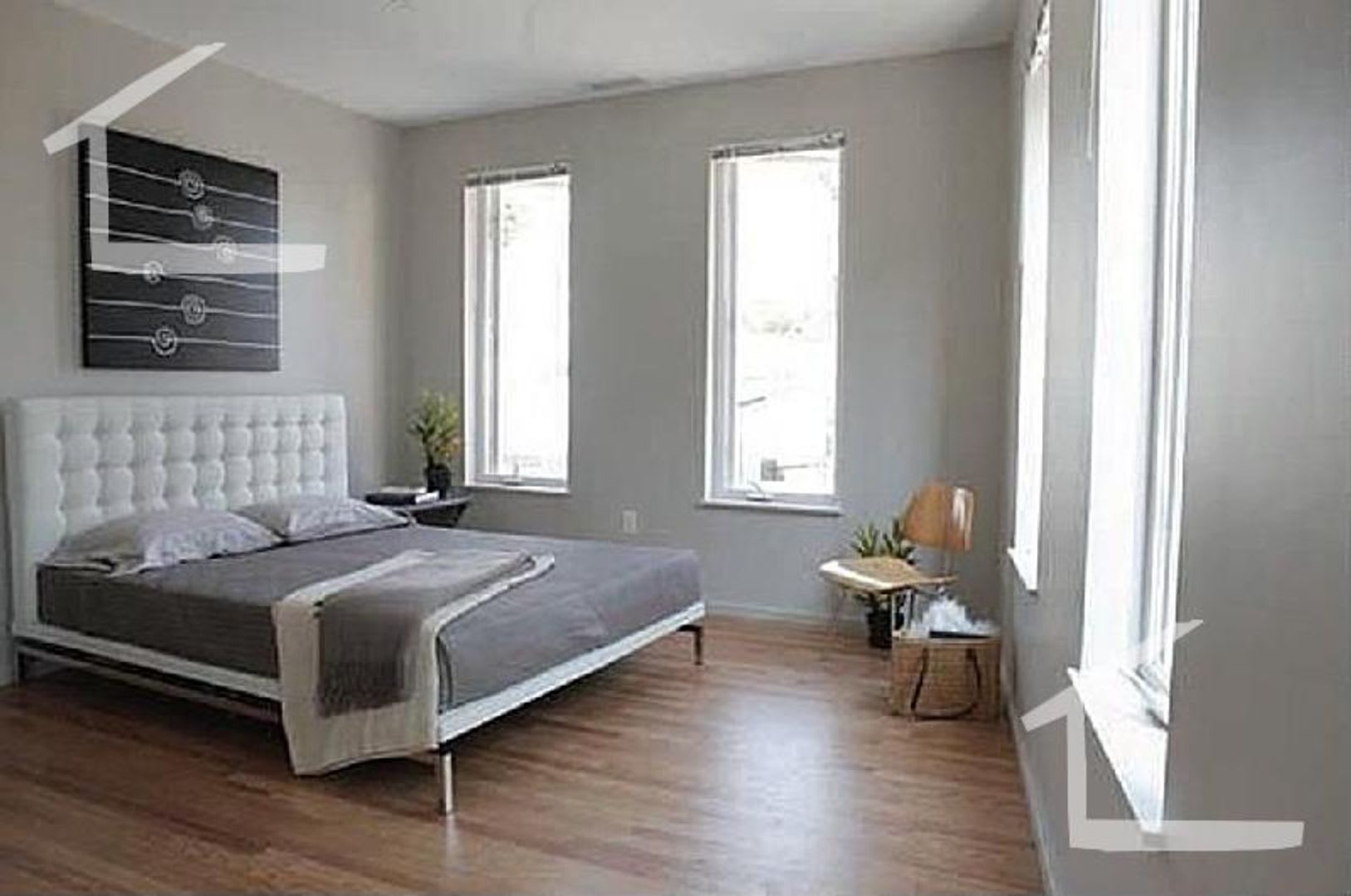 Large 5 bed in Allston – photo 2