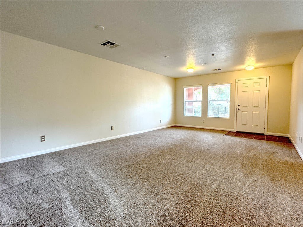 3188 MIST EFFECT Avenue – photo 5