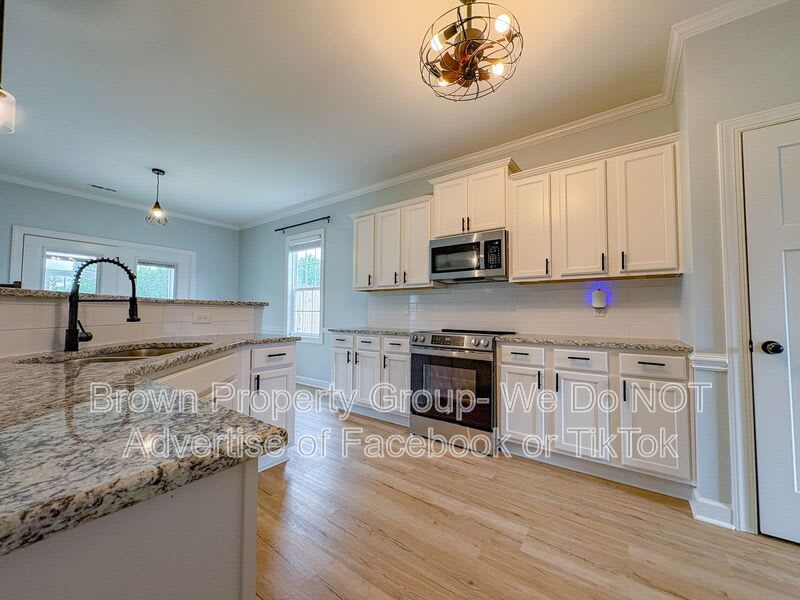 300 St. Matthews Church Rd – photo 3