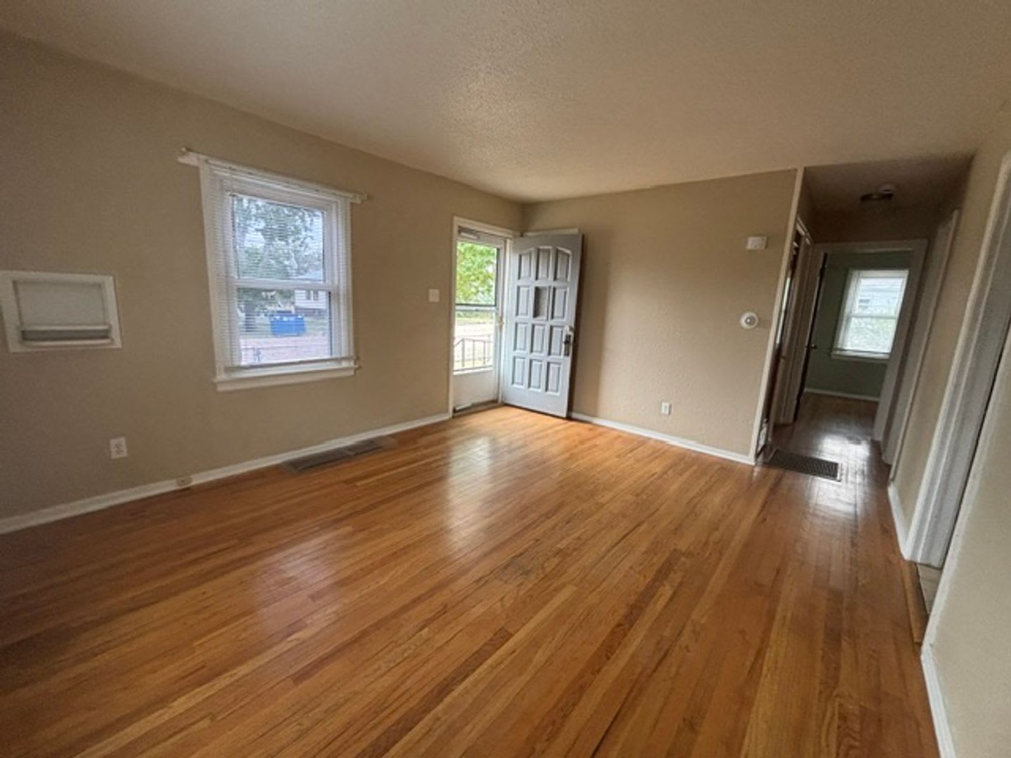 3 Bedroom 2 Bath Single Family Home – photo 5